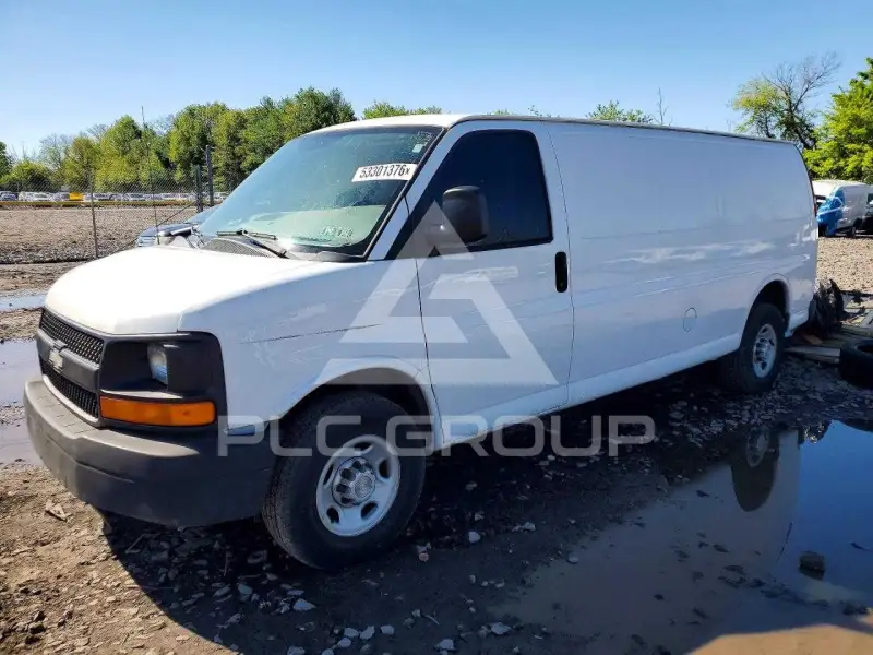 2014 Chevrolet Express фото