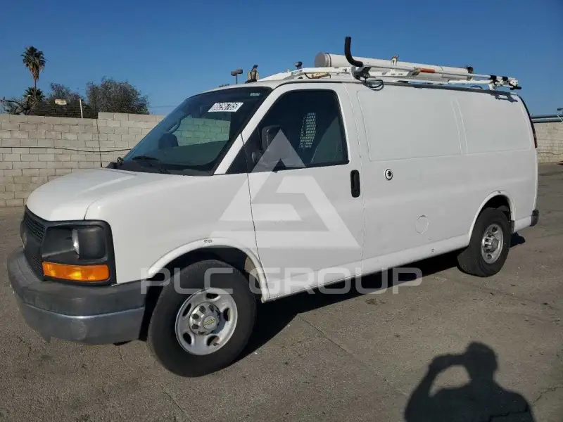 2014 Chevrolet Express фото