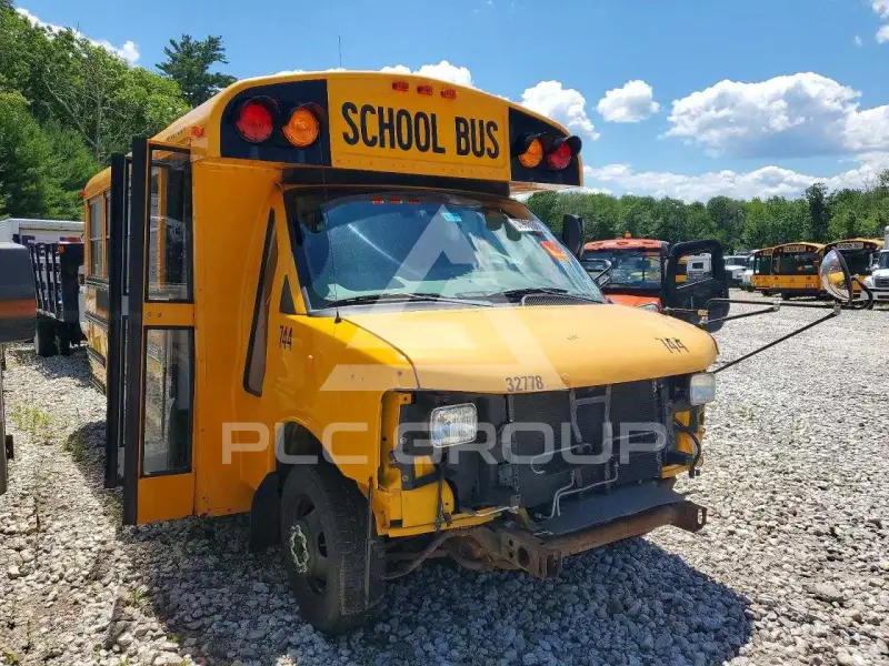 2014 Chevrolet Express фото