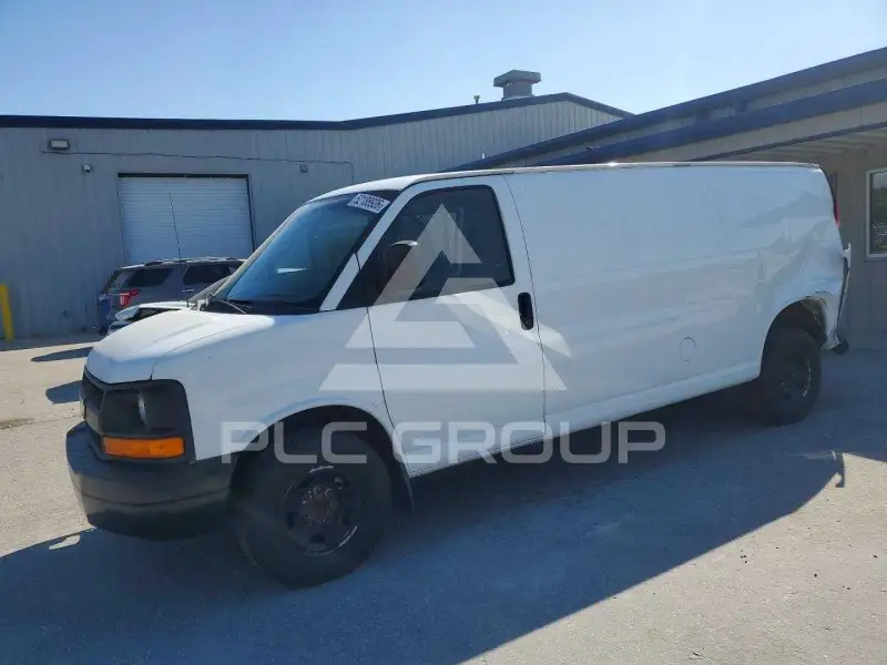2014 Chevrolet Express фото