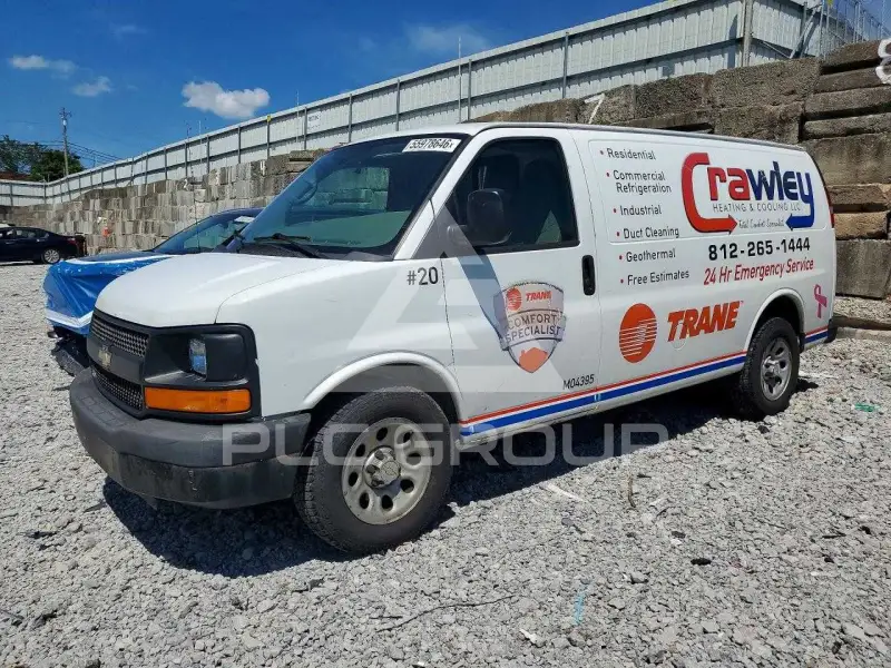 2014 Chevrolet Express photo