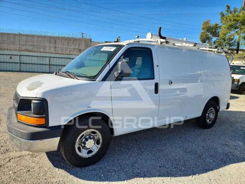 2014 Chevrolet Express фото