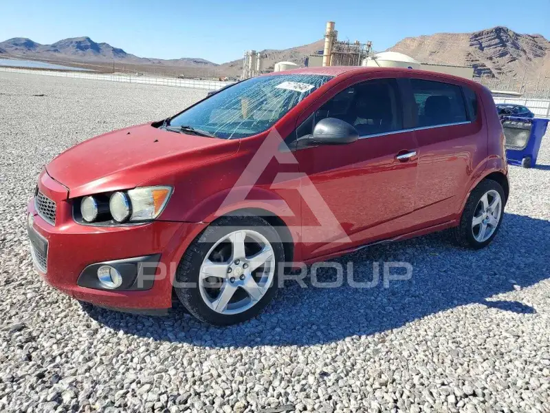 2014 Chevrolet Sonic photo