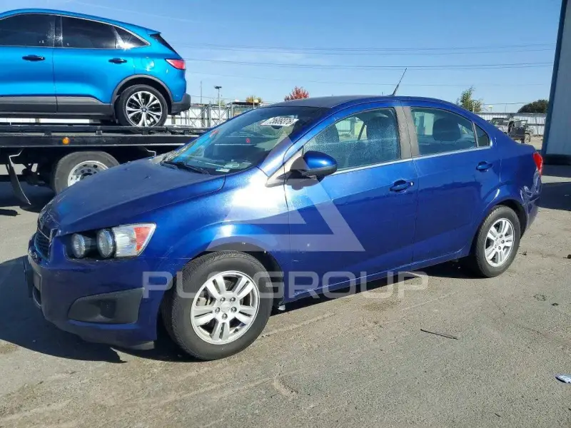 2014 Chevrolet Sonic photo