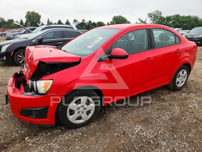 2014 Chevrolet Sonic фото