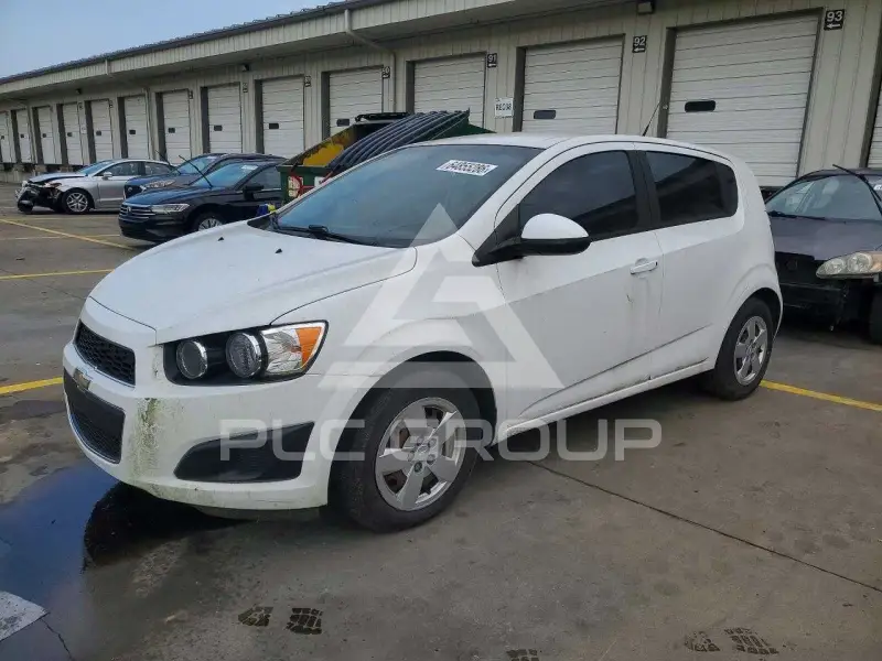 2014 Chevrolet Sonic фото