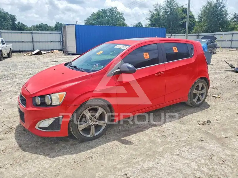 2014 Chevrolet Sonic фото