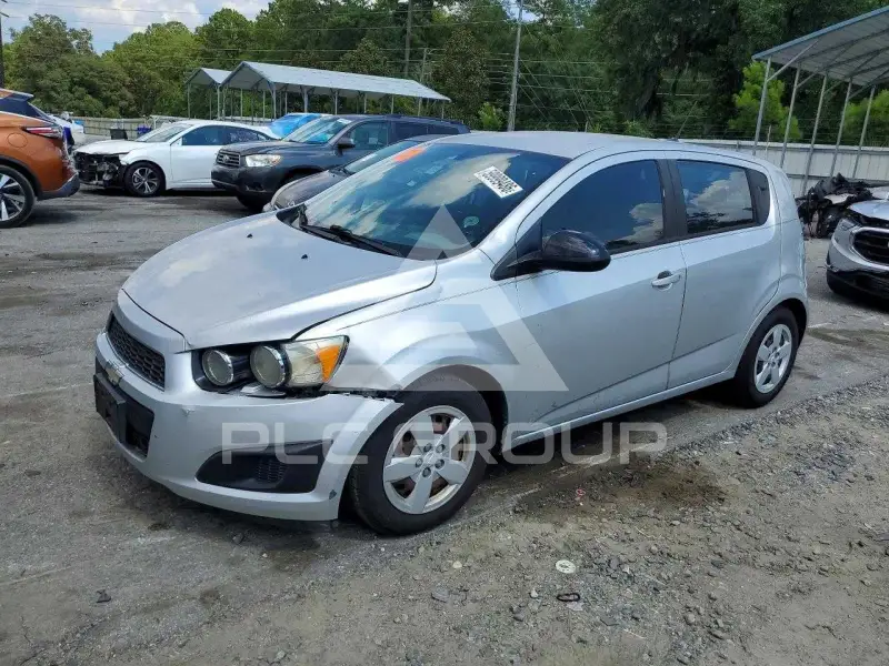2014 Chevrolet Sonic фото