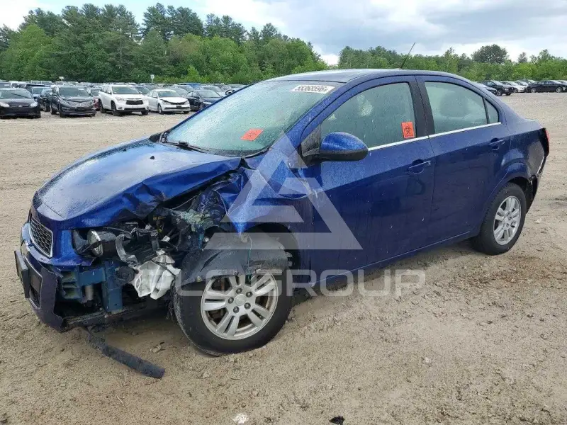 2014 Chevrolet Sonic photo