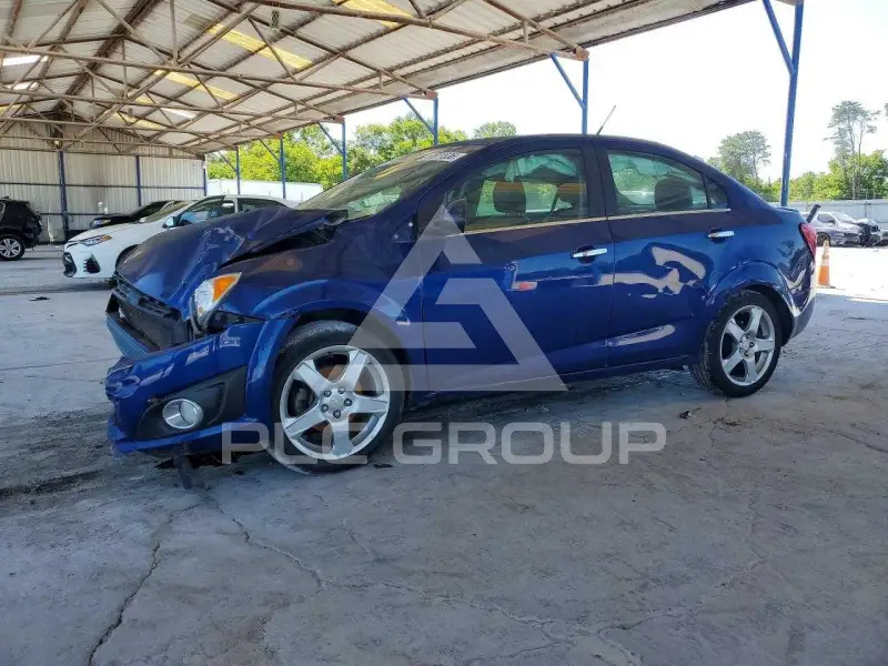 2014 Chevrolet Sonic photo