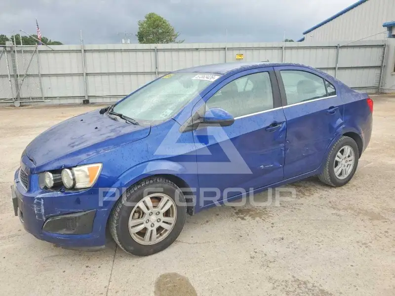 2014 Chevrolet Sonic фото