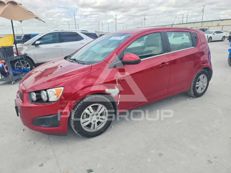 2014 Chevrolet Sonic photo