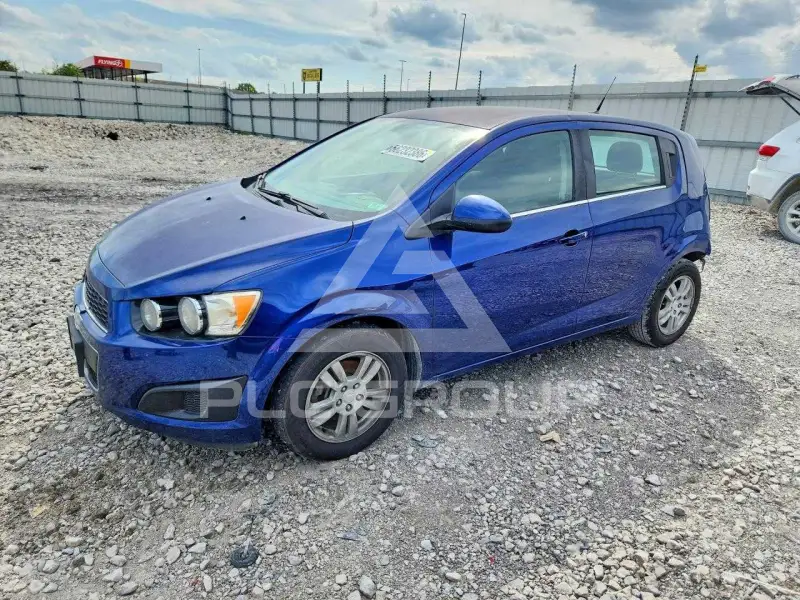 2014 Chevrolet Sonic photo