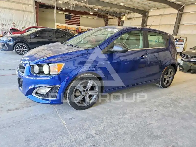 2014 Chevrolet Sonic photo
