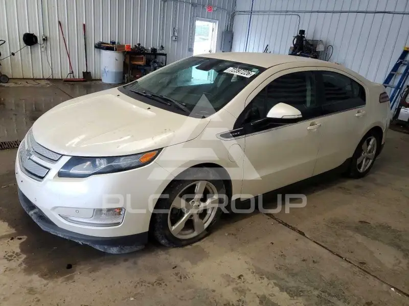 2014 Chevrolet Volt фото