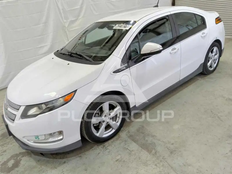 2014 Chevrolet Volt фото