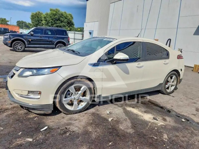 2014 Chevrolet Volt фото