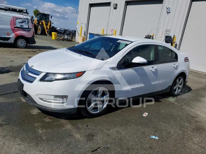 2014 Chevrolet Volt photo