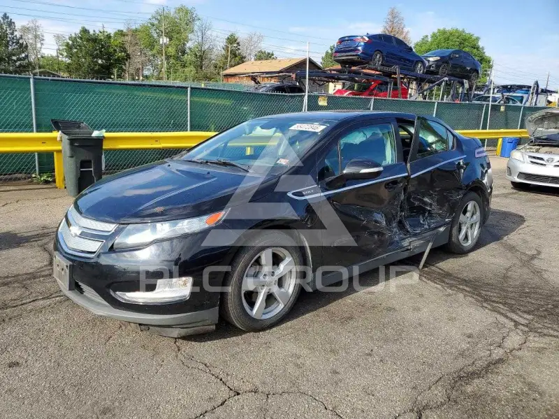 2014 Chevrolet Volt фото