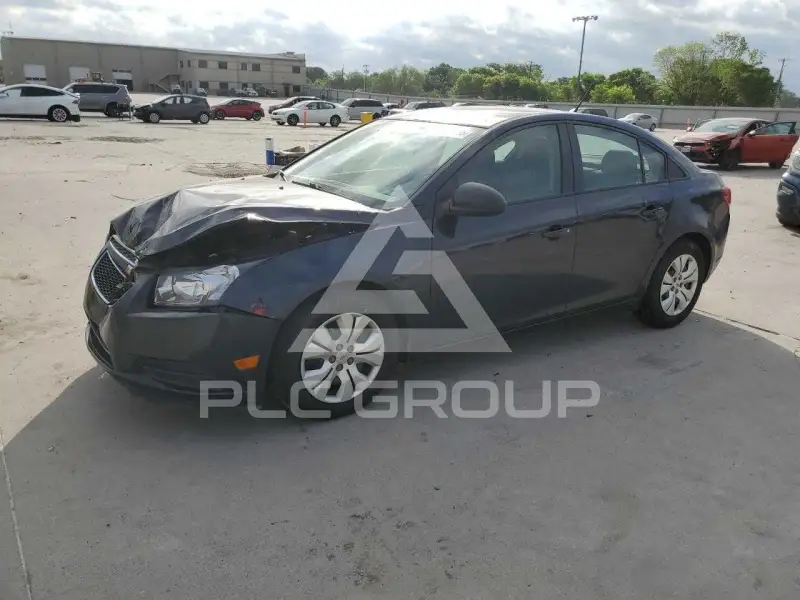 2014 Chevrolet Cruze фото