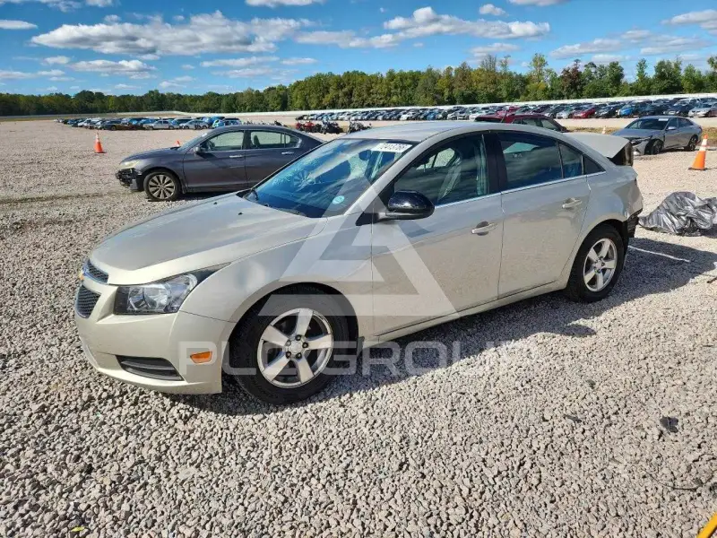 2014 Chevrolet Cruze фото