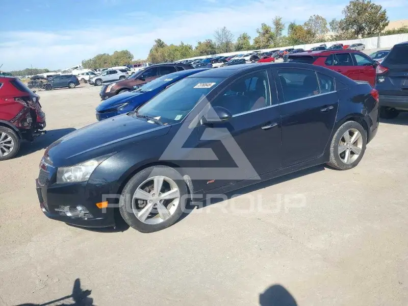 2014 Chevrolet Cruze photo