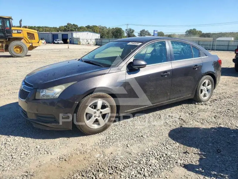 2014 Chevrolet Cruze photo