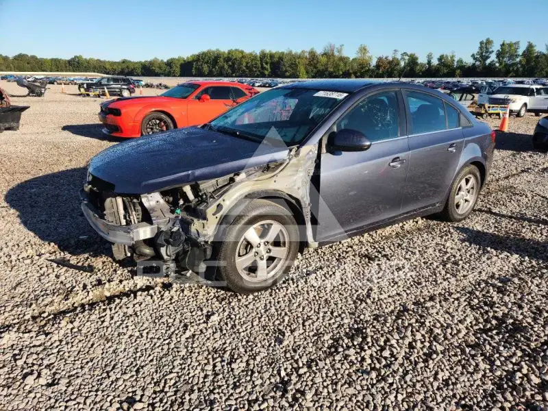 2014 Chevrolet Cruze фото