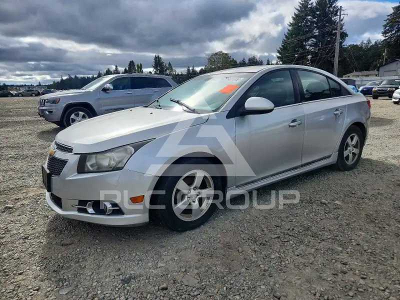 2014 Chevrolet Cruze photo