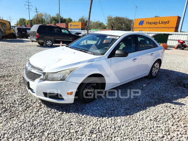 2014 Chevrolet Cruze фото