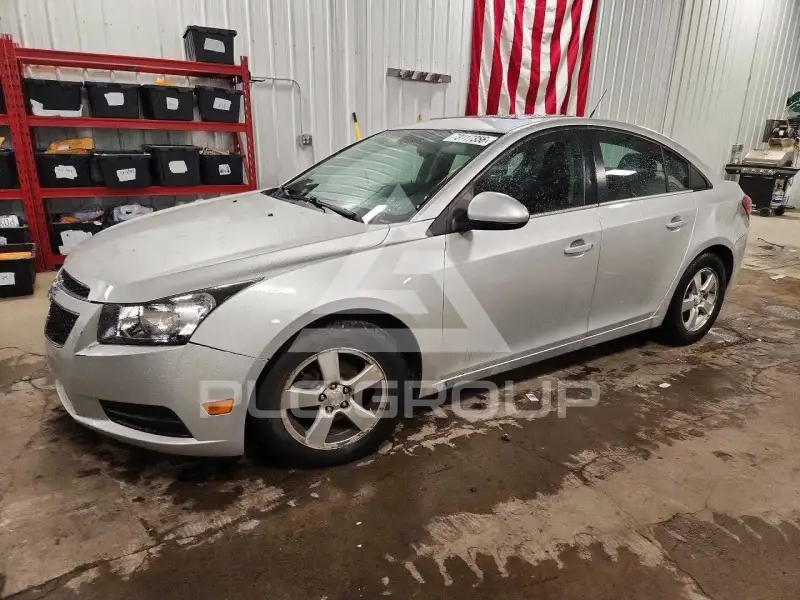 2014 Chevrolet Cruze photo