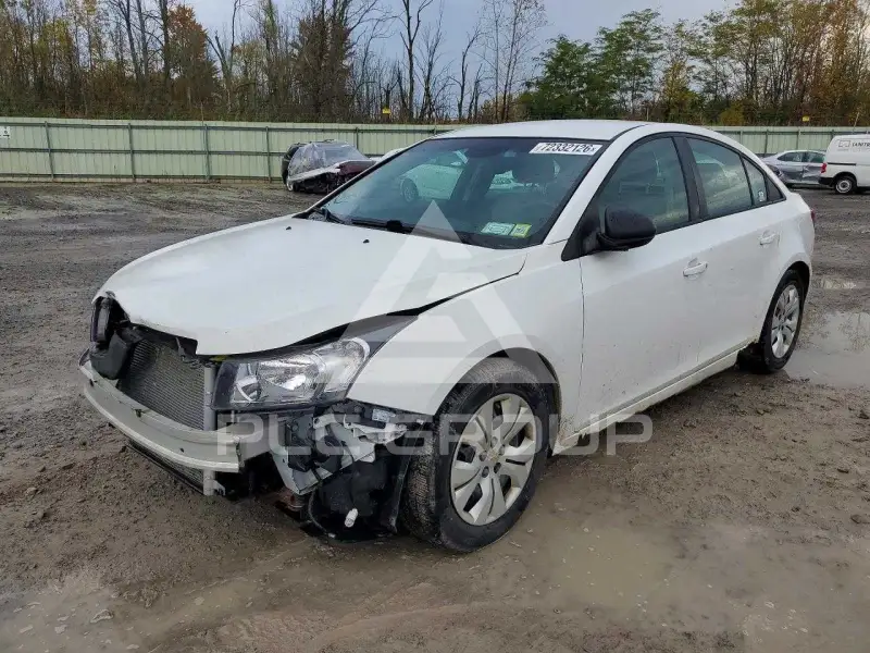 2014 Chevrolet Cruze photo