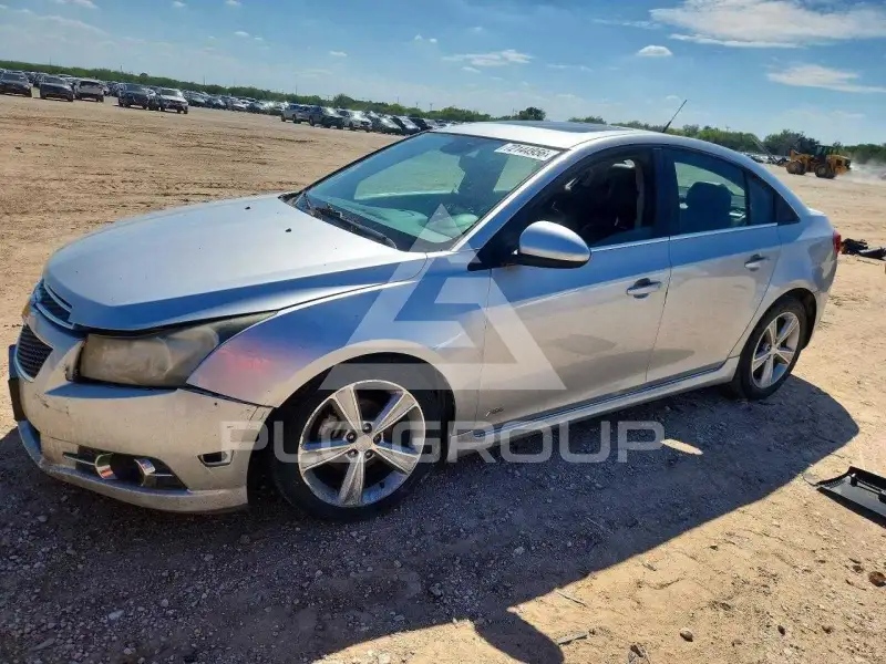 2014 Chevrolet Cruze photo