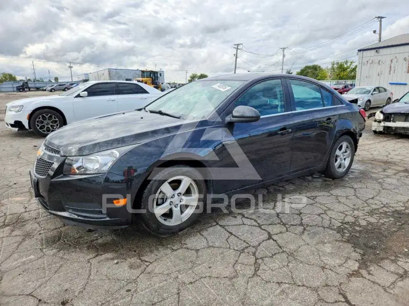 2014 Chevrolet Cruze photo