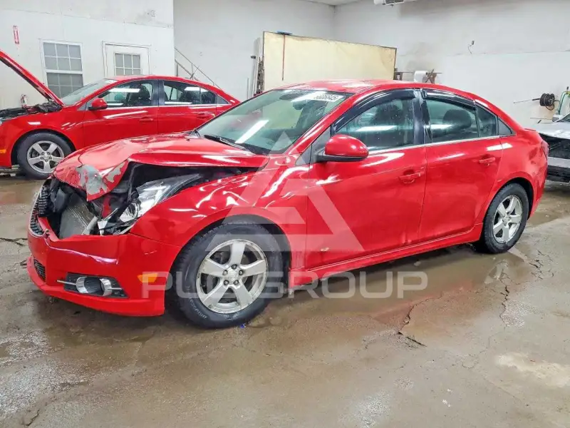 2014 Chevrolet Cruze фото