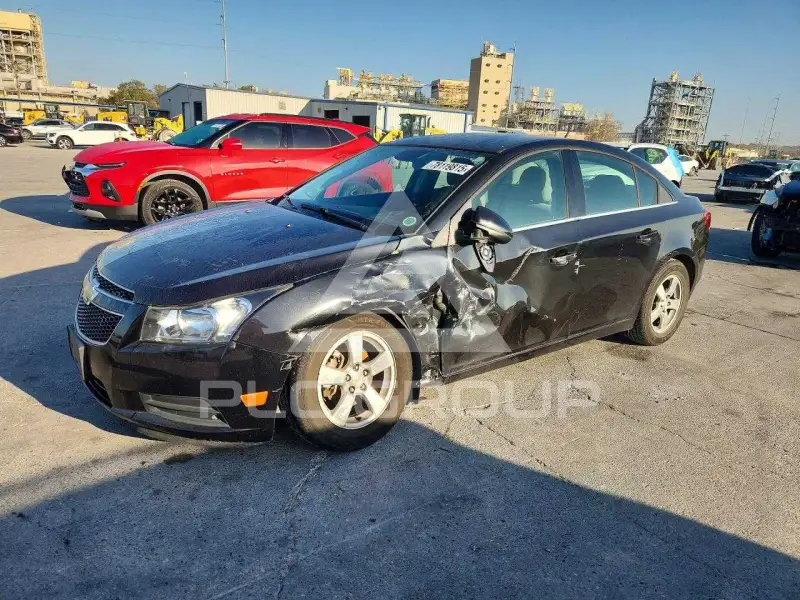 2014 Chevrolet Cruze фото