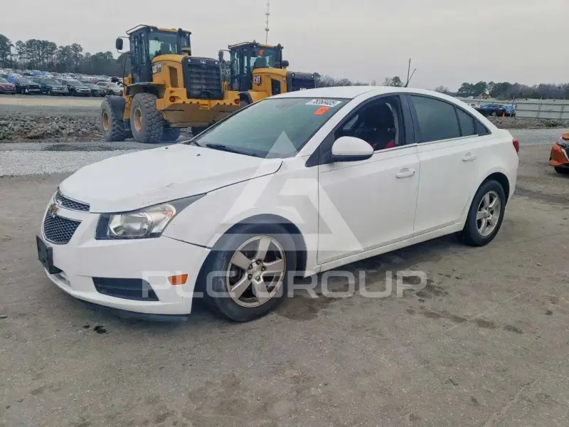 2014 Chevrolet Cruze фото