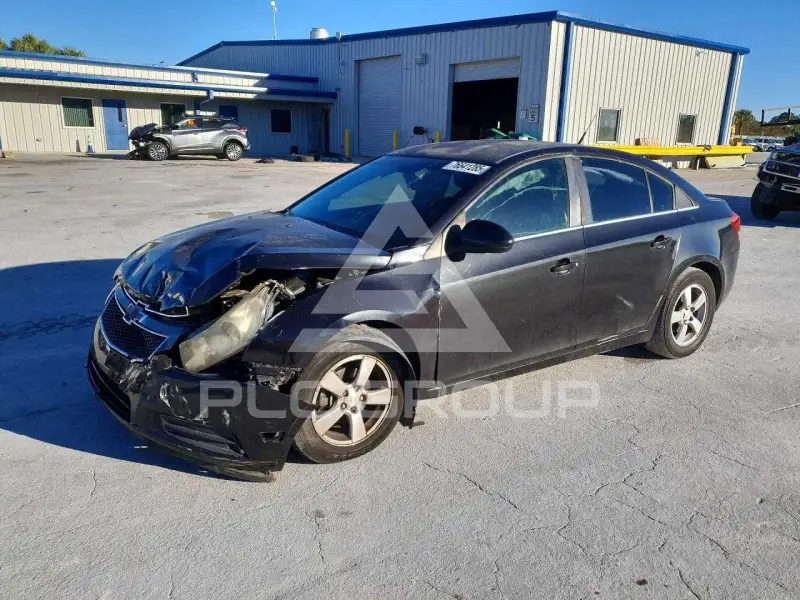 2014 Chevrolet Cruze фото