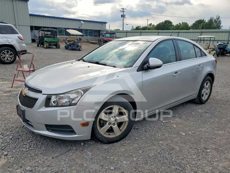 2014 Chevrolet Cruze photo