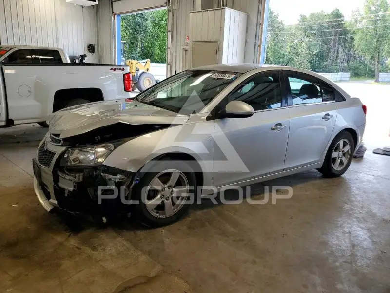 2014 Chevrolet Cruze фото