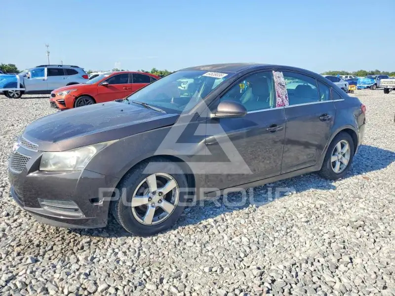 2014 Chevrolet Cruze фото