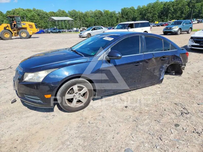 2014 Chevrolet Cruze photo