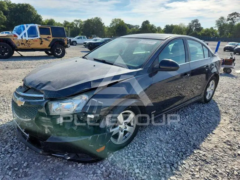 2014 Chevrolet Cruze photo