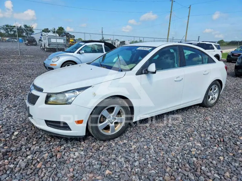 2014 Chevrolet Cruze photo