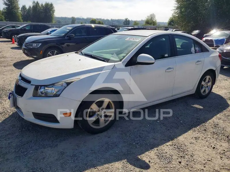 2014 Chevrolet Cruze фото