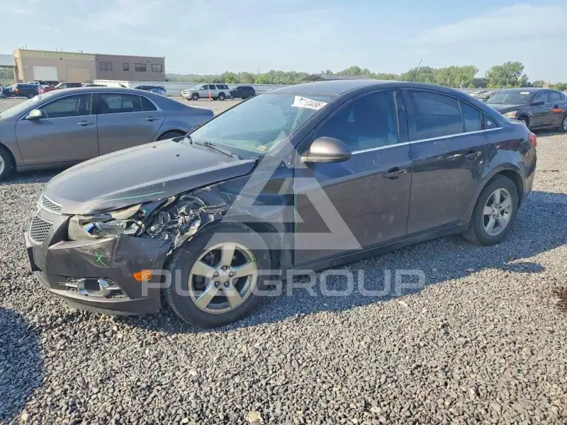 2014 Chevrolet Cruze фото