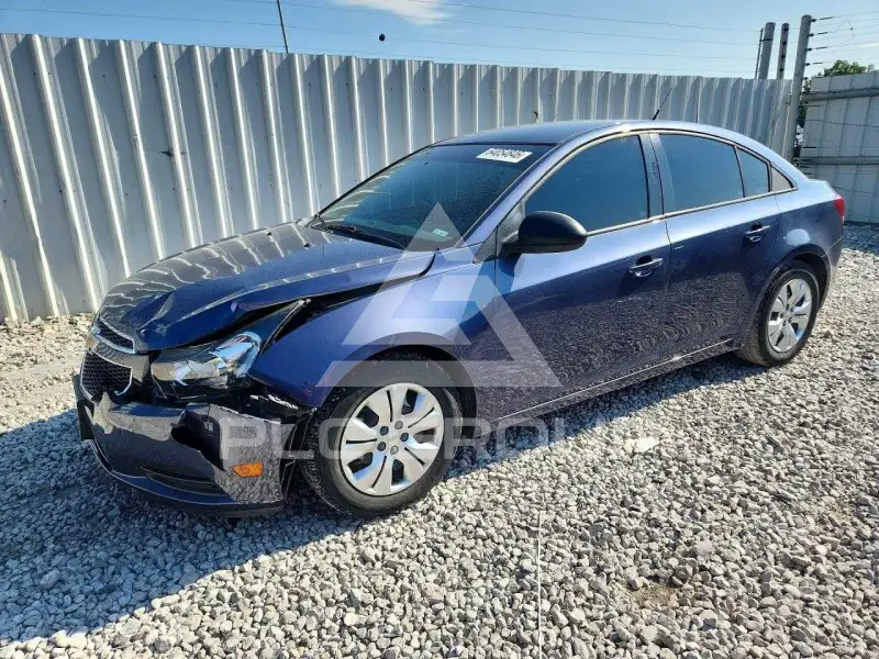 2014 Chevrolet Cruze фото