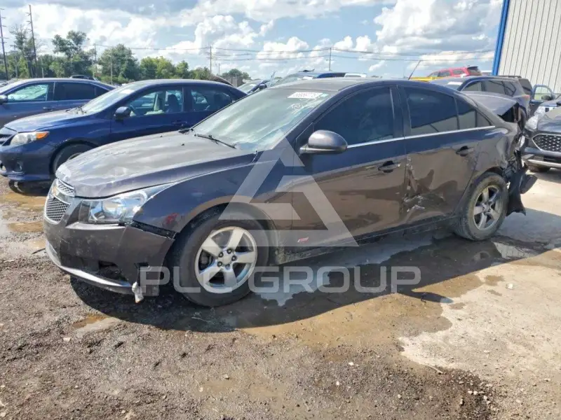 2014 Chevrolet Cruze фото