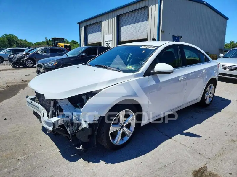 2014 Chevrolet Cruze photo