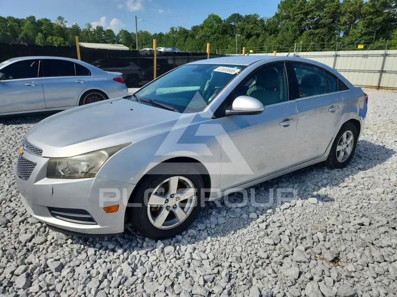 2014 Chevrolet Cruze фото